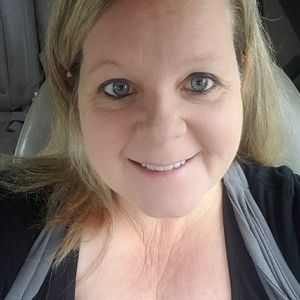 Meet your Posher, Cathy